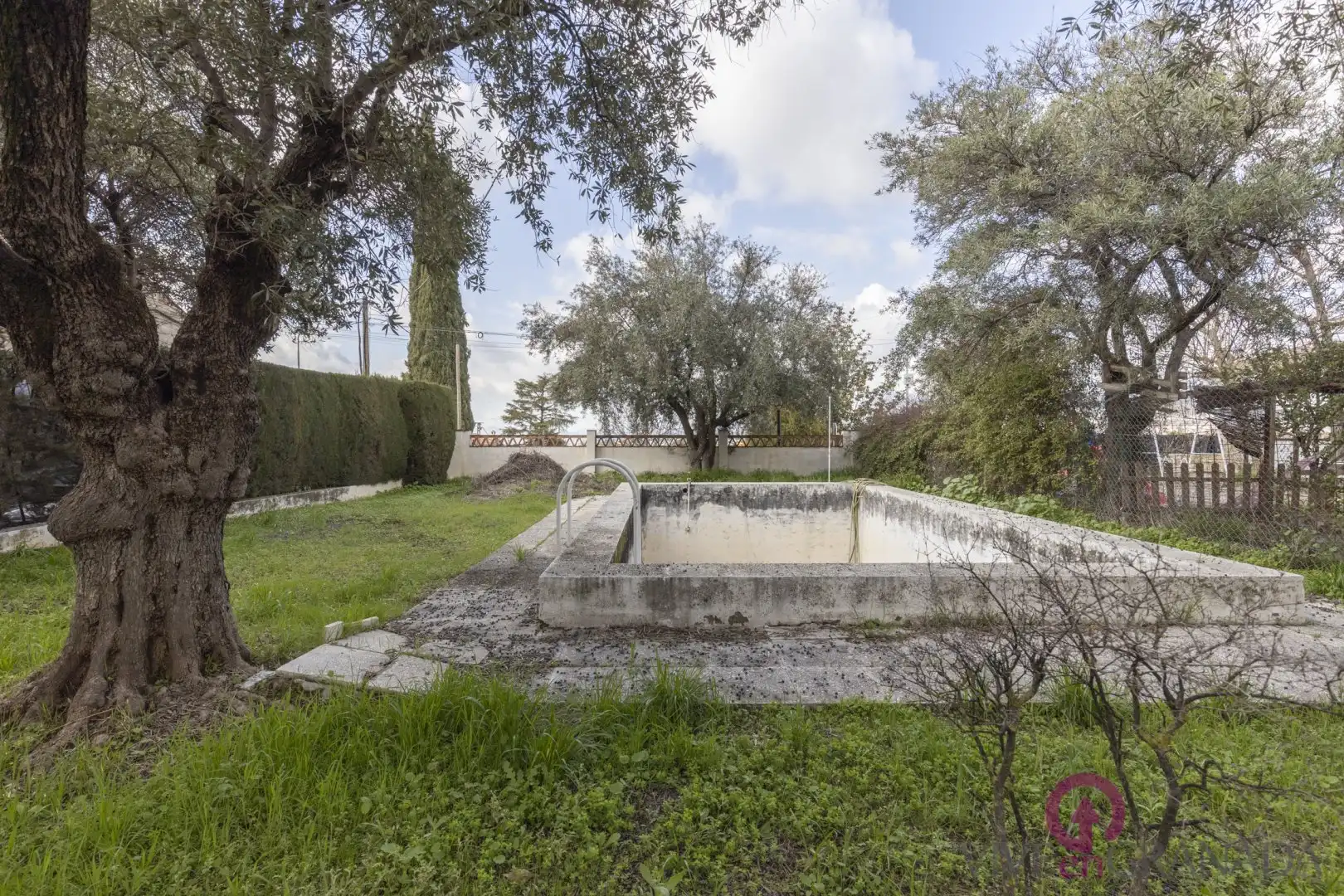 Haus oder Chalet zum Verkauf in Cájar mit Schwimmbad