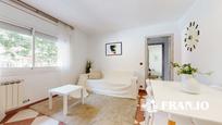 Living room of Flat for sale in Barberà del Vallès  with Heating and Terrace