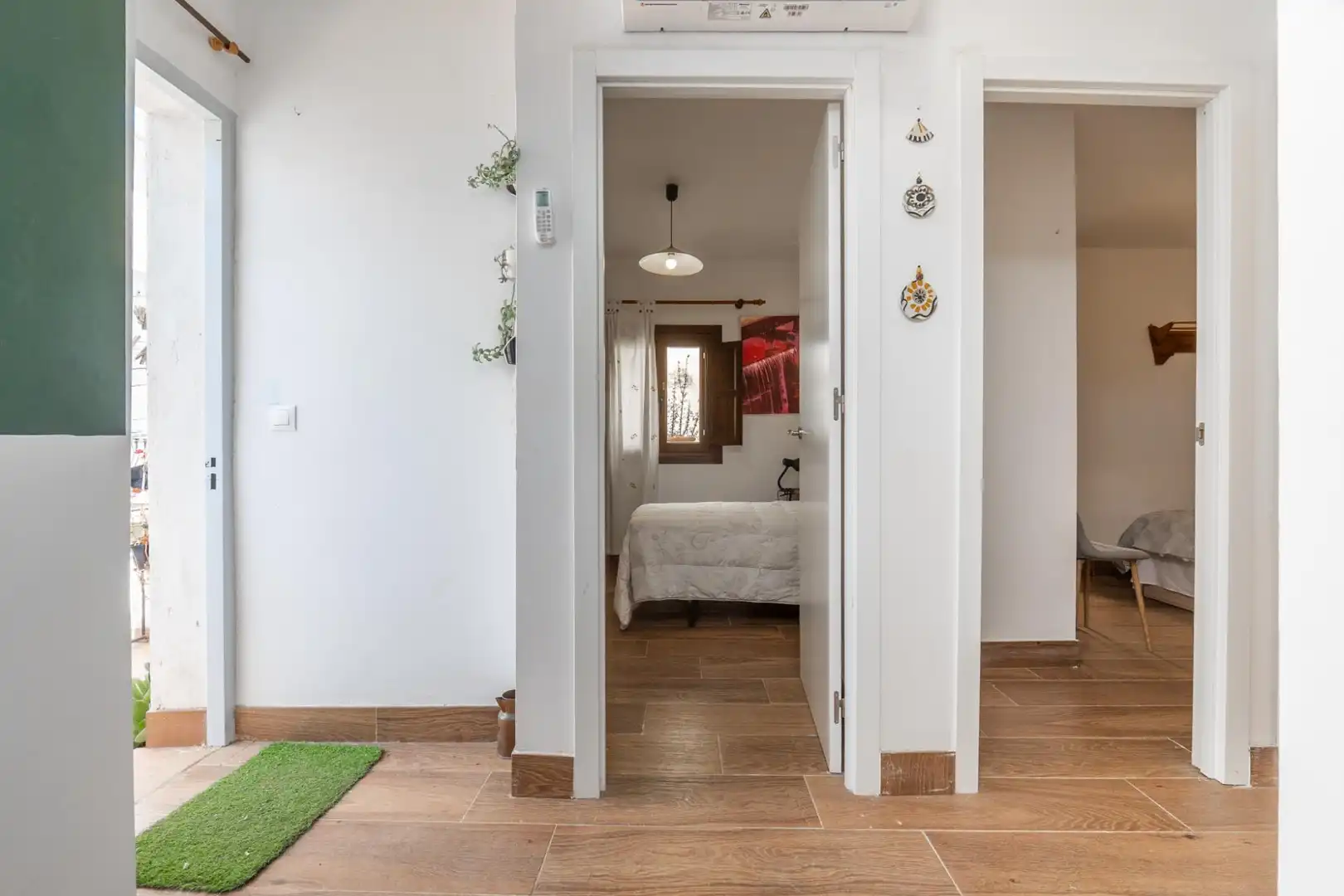 Houses for sale in Granada  with Air Conditioner, Terrace and Furnished