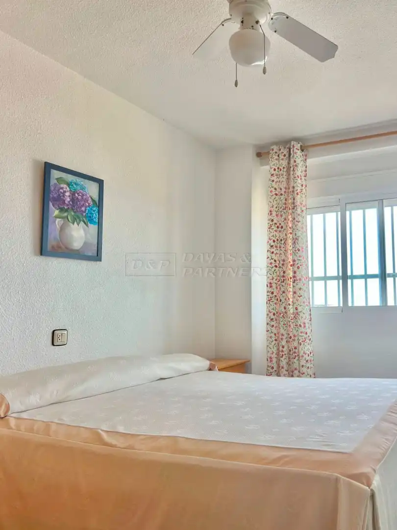 Habitación de Planta baja en venta en Torrevieja con Aire acondicionado, Terraza y Trastero