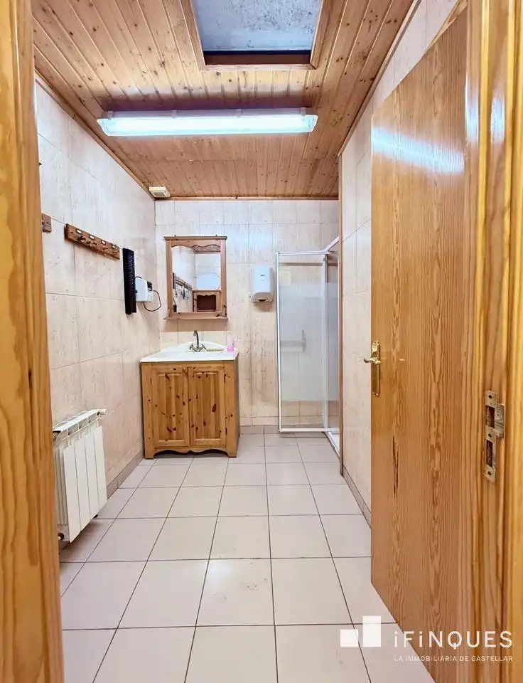 House with garden for sale in Poble, imagen 34
