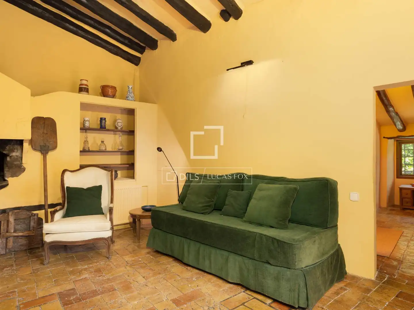 Sala de estar de Finca rústica en venta en Sant Mori con Calefacción, Jardín privado y Terraza