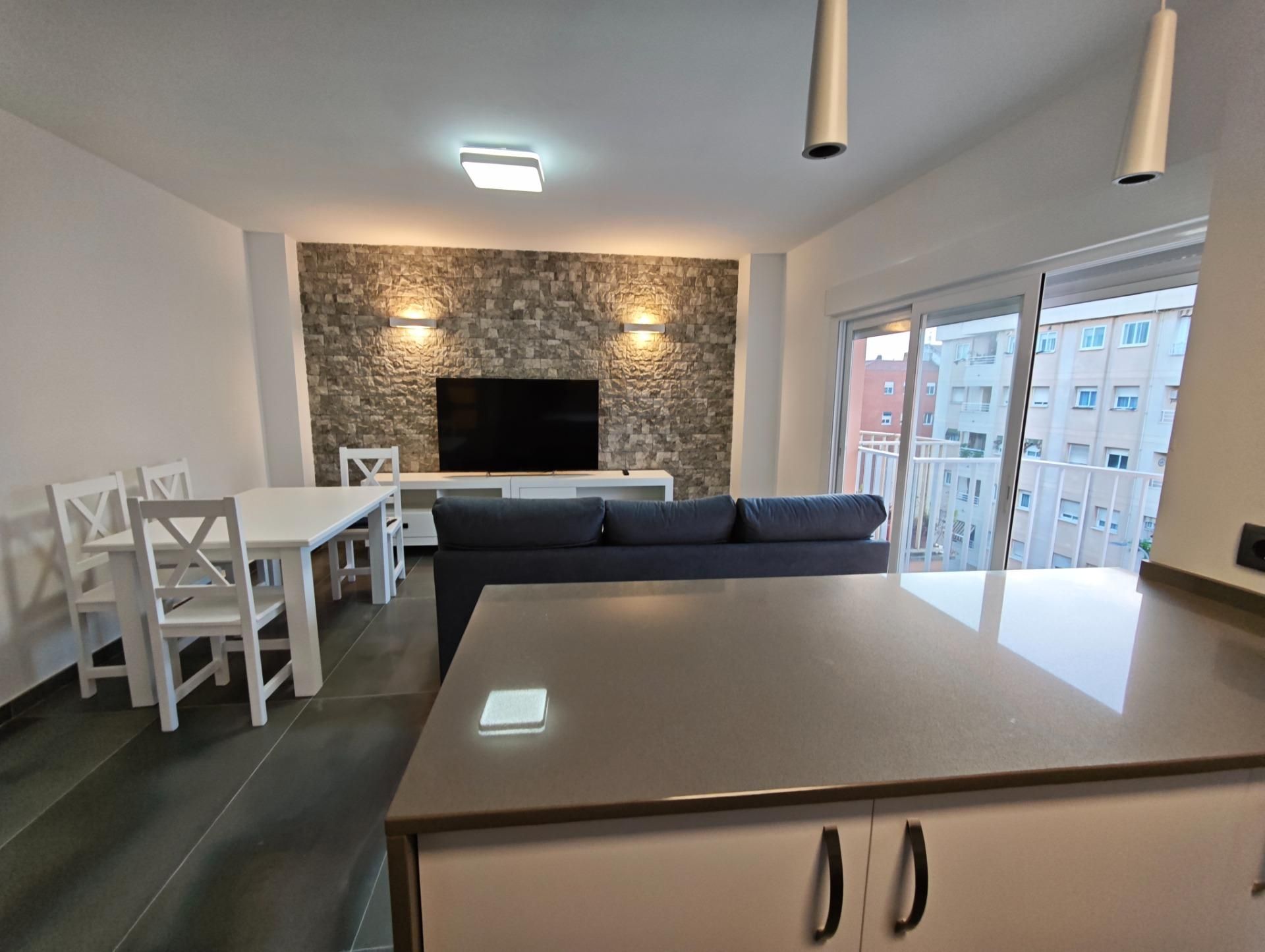 Pis de lloguer a Avenida Ricardo Carapeto Zambrano, San Roque - Ronda Norte