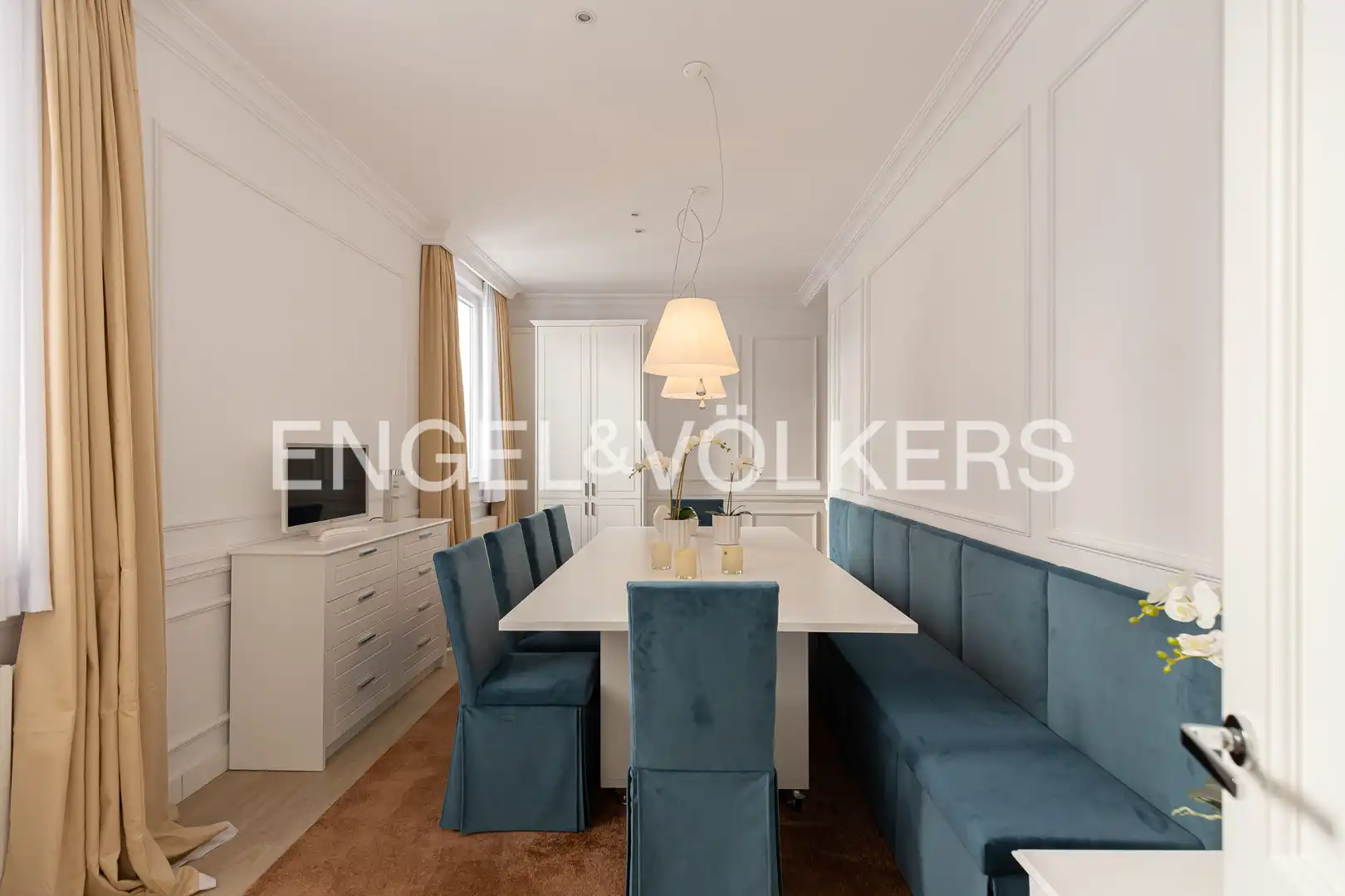 Comedor de Piso en venta en Madrid con Calefacción, Trastero y Amueblado