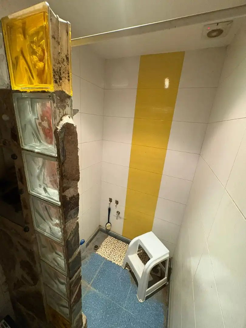 Bathroom of Country homes for sale in Vezdemarbán  with Private garden, Terrace and Storage room