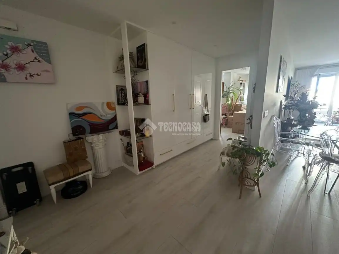 Habitación de Piso en venta en Valencia con Aire acondicionado, Parquet y Balcón