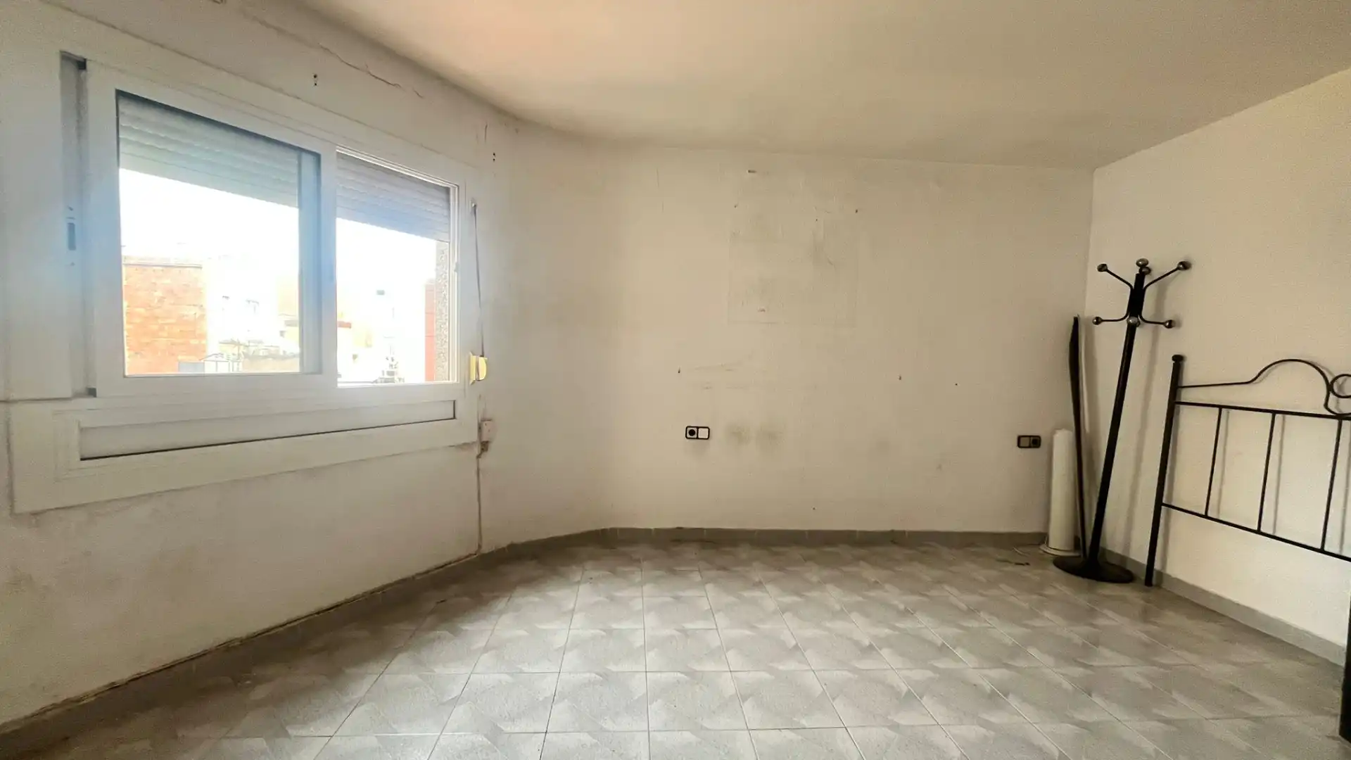Flat for sale in Cornellà de Llobregat