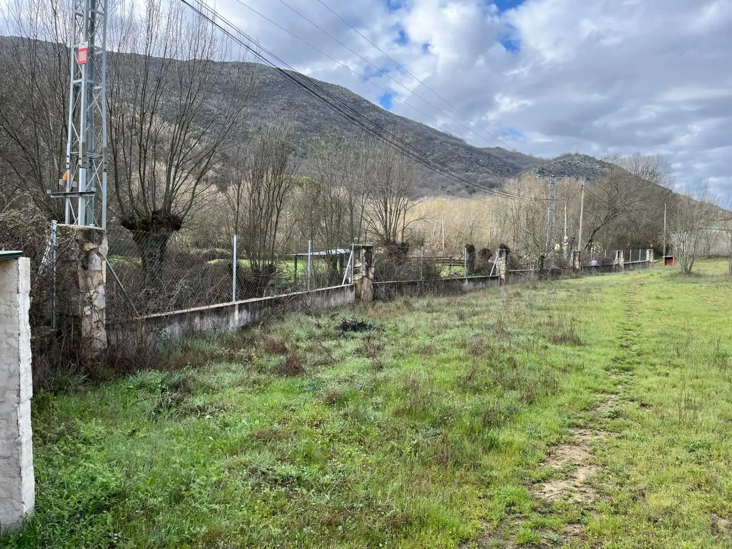 Residencial en venta en Navaluenga