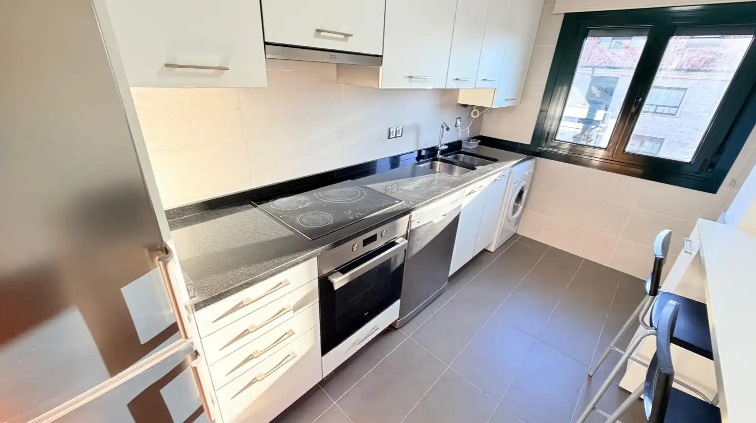 Cocina de Piso de alquiler en Nigrán con Amueblado