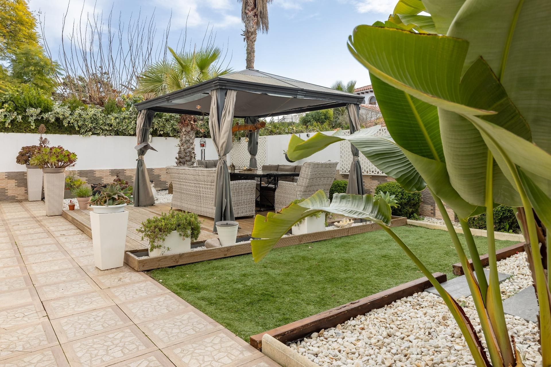 Terrassa de Casa o xalet en venda en Vinaròs amb Aire condicionat, Jardí privat i Terrassa