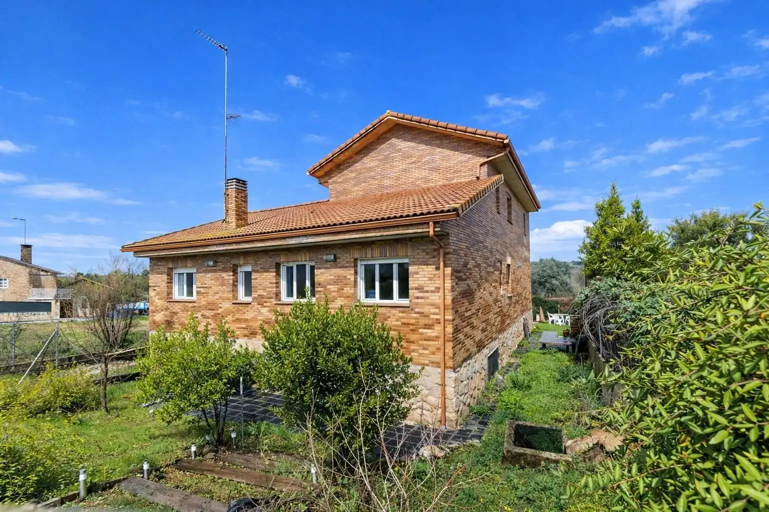 Vista exterior de Casa o chalet en venta en Colmenarejo con Calefacción, Jardín privado y Terraza