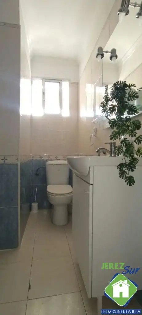 Bany de Pis en venda en Jerez de la Frontera amb Aire condicionat i Calefacció