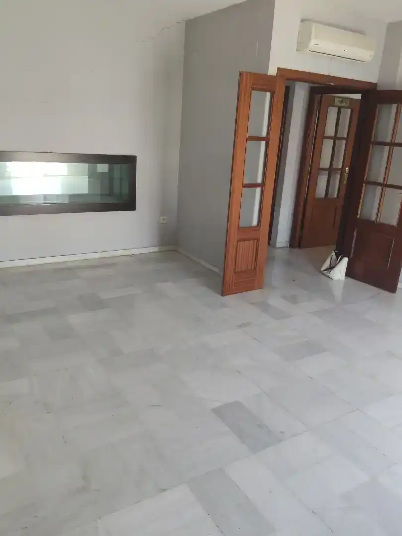 Dúplex en venda en Bollullos de la Mitación amb Aire condicionat