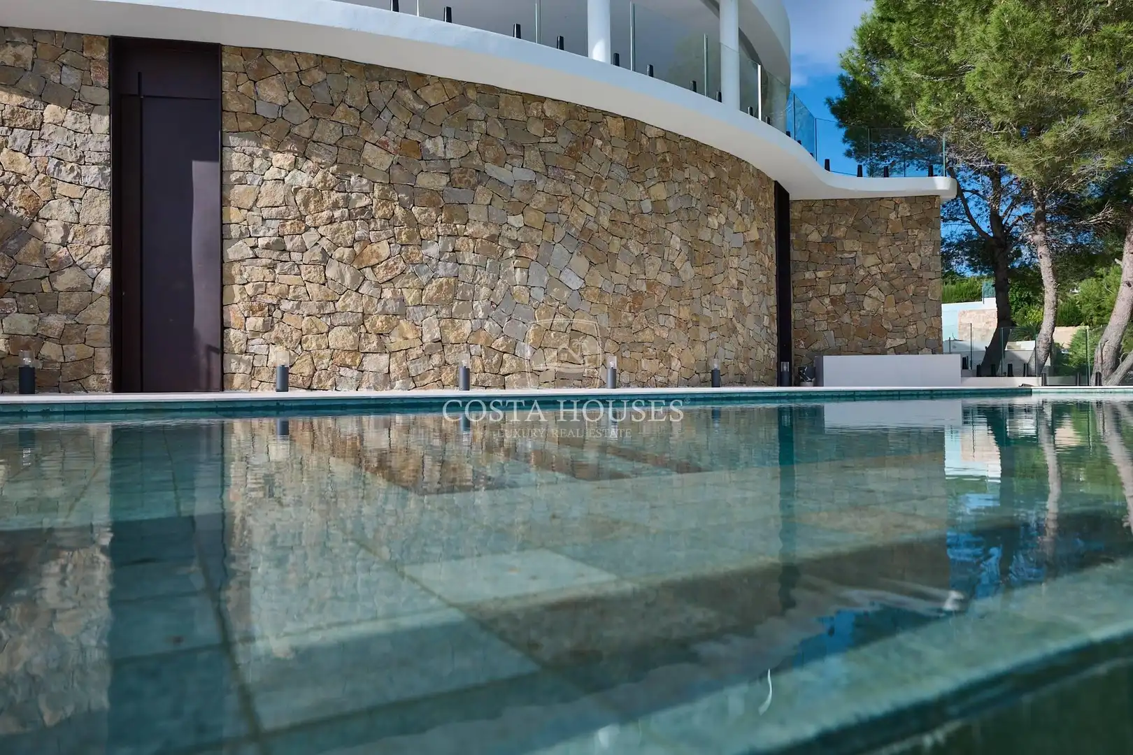 Swimming pool of Houses for sale in Jávea / Xàbia  with Air Conditioner, Private garden and Terrace