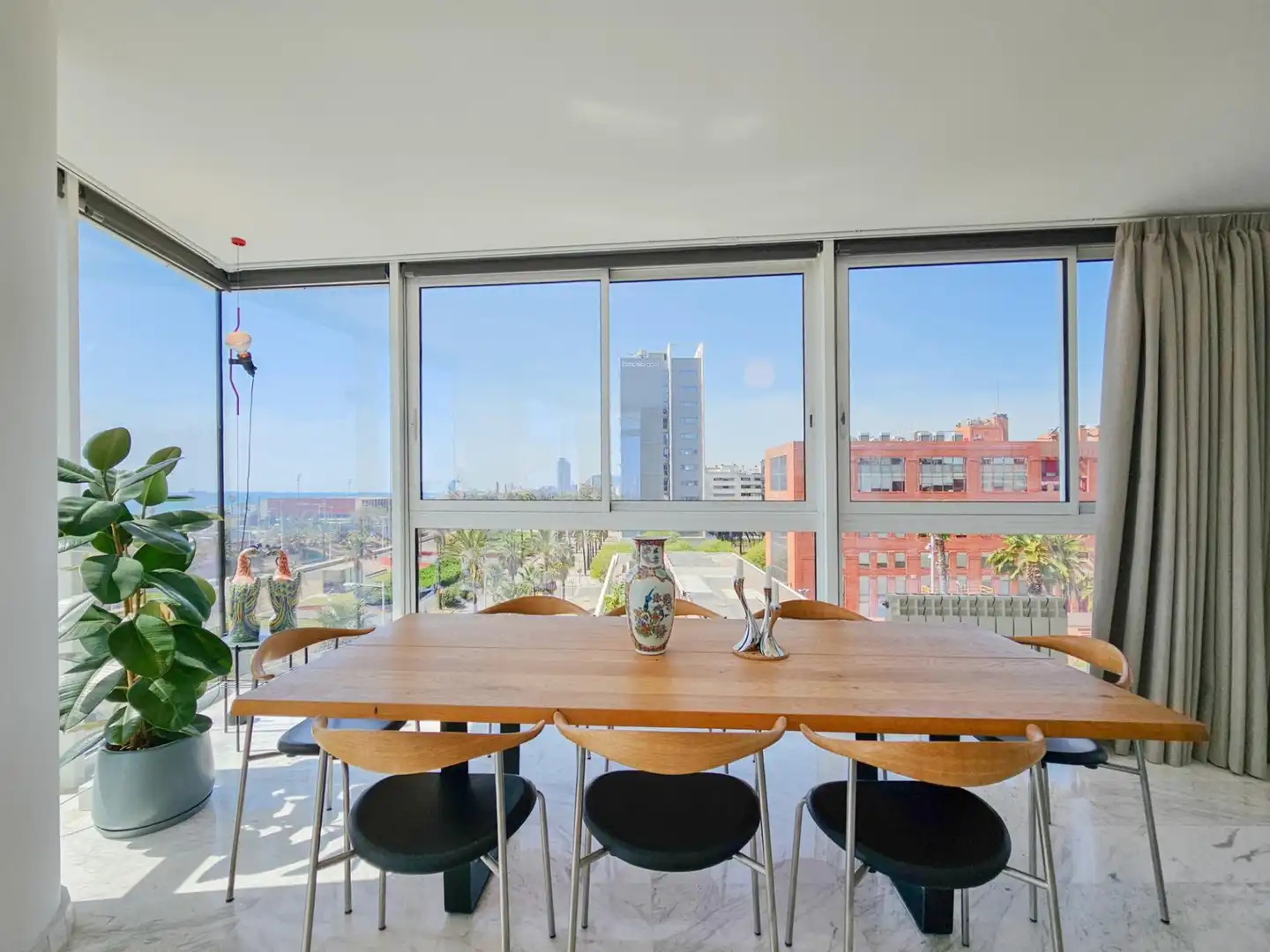 Esszimmer von Wohnung zum Verkauf in Barcelona mit Klimaanlage, Heizung und Balkon