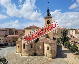 Vista exterior de Pis de lloguer en Segovia Capital amb Calefacció i Balcó