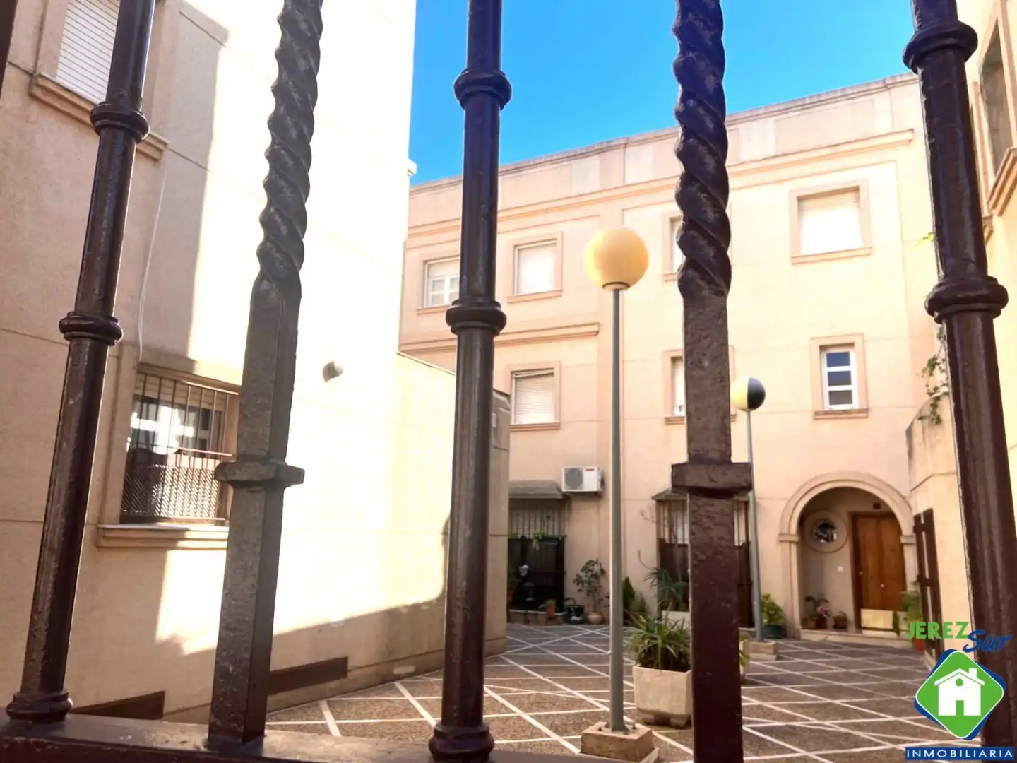 Casa adosada en venda a Divina Pastora - La Yeguada