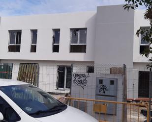 Vista exterior de Casa o xalet en venda en Torrelodones amb Aire condicionat, Terrassa i Piscina