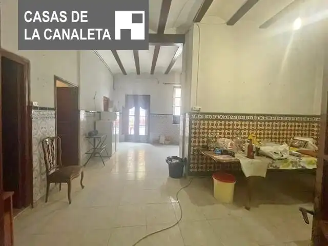 Piano terra in vendita a La Constitución - Canaleta, imagen 2