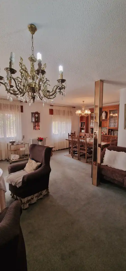 Comedor de Piso en venta en El Tiemblo  con Aire acondicionado, Calefacción y Amueblado