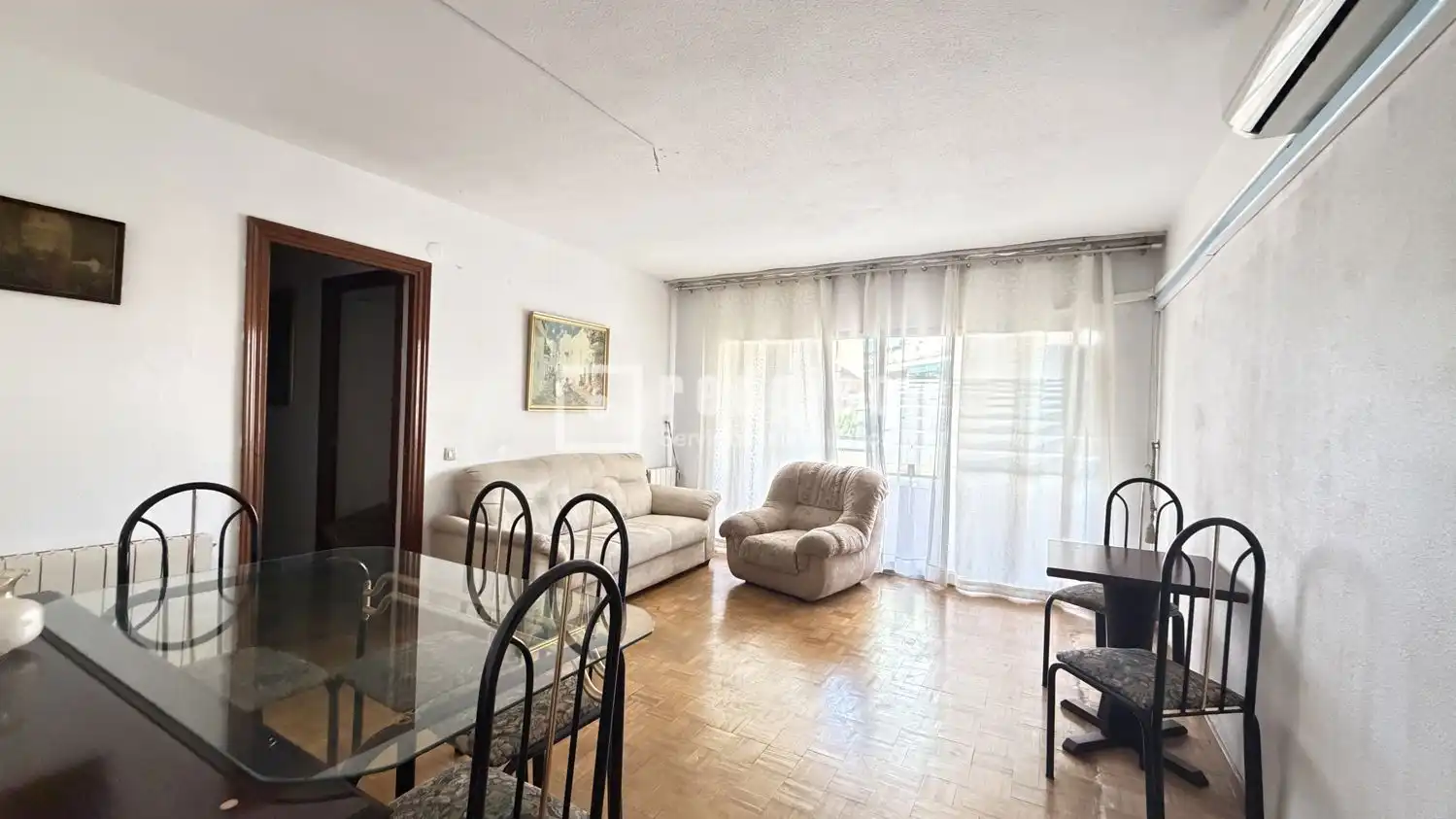 Piso con ascensor en venta en Zarzaquemada
