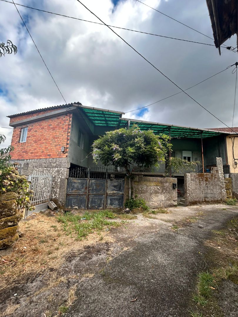 Vista exterior de Finca rústica en venta en O Irixo con Calefacción, Jardín privado y Trastero