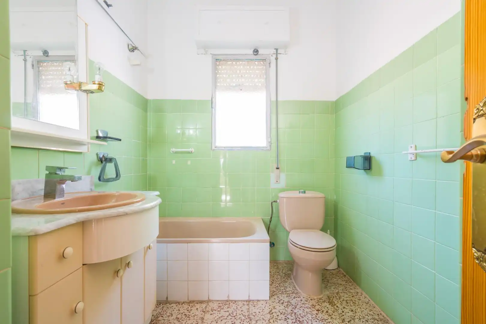 Baño de Casa o chalet en venta en Náquera con Terraza, Piscina y Piscina comunitaria
