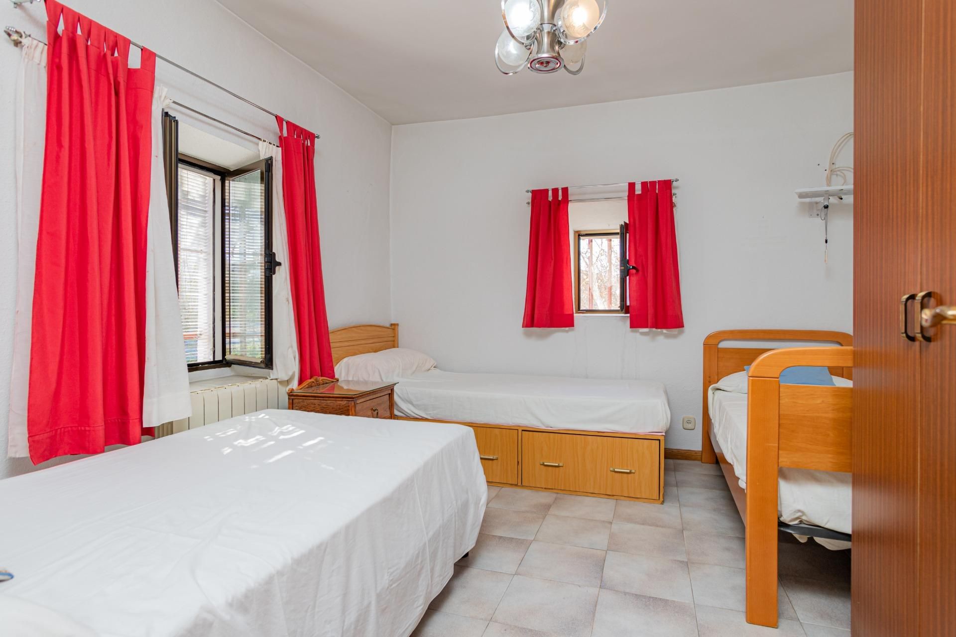 Habitación de Casa o chalet en venta en Pedrezuela con Calefacción, Jardín privado y Trastero