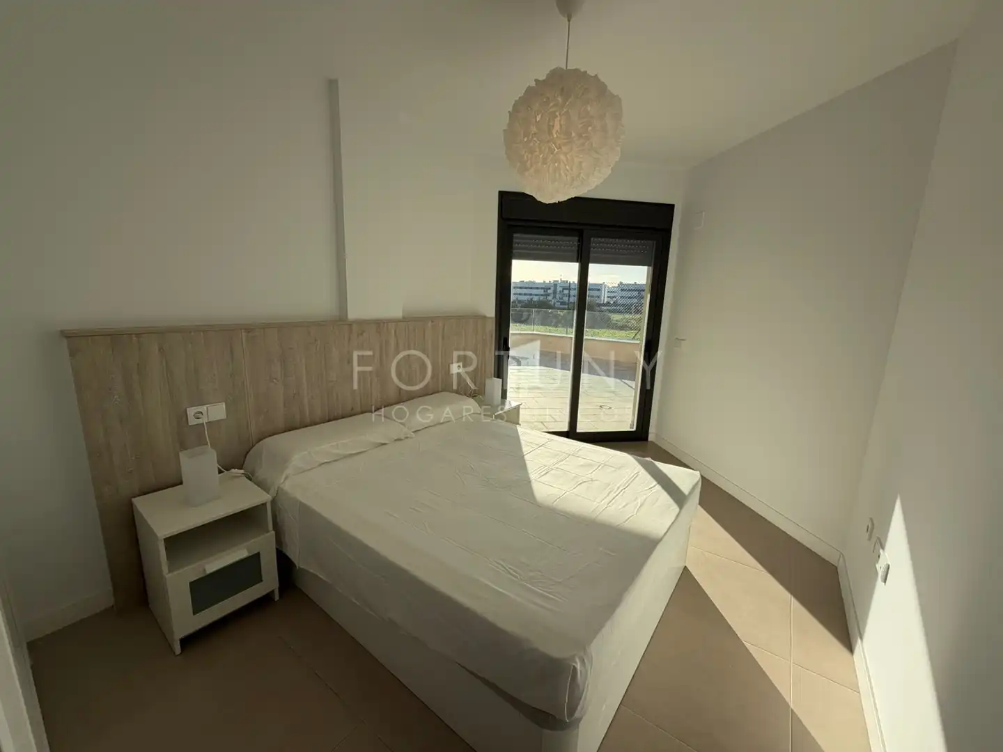 Flat with pool for sale in Calle Reino Unido 2, imagen 8