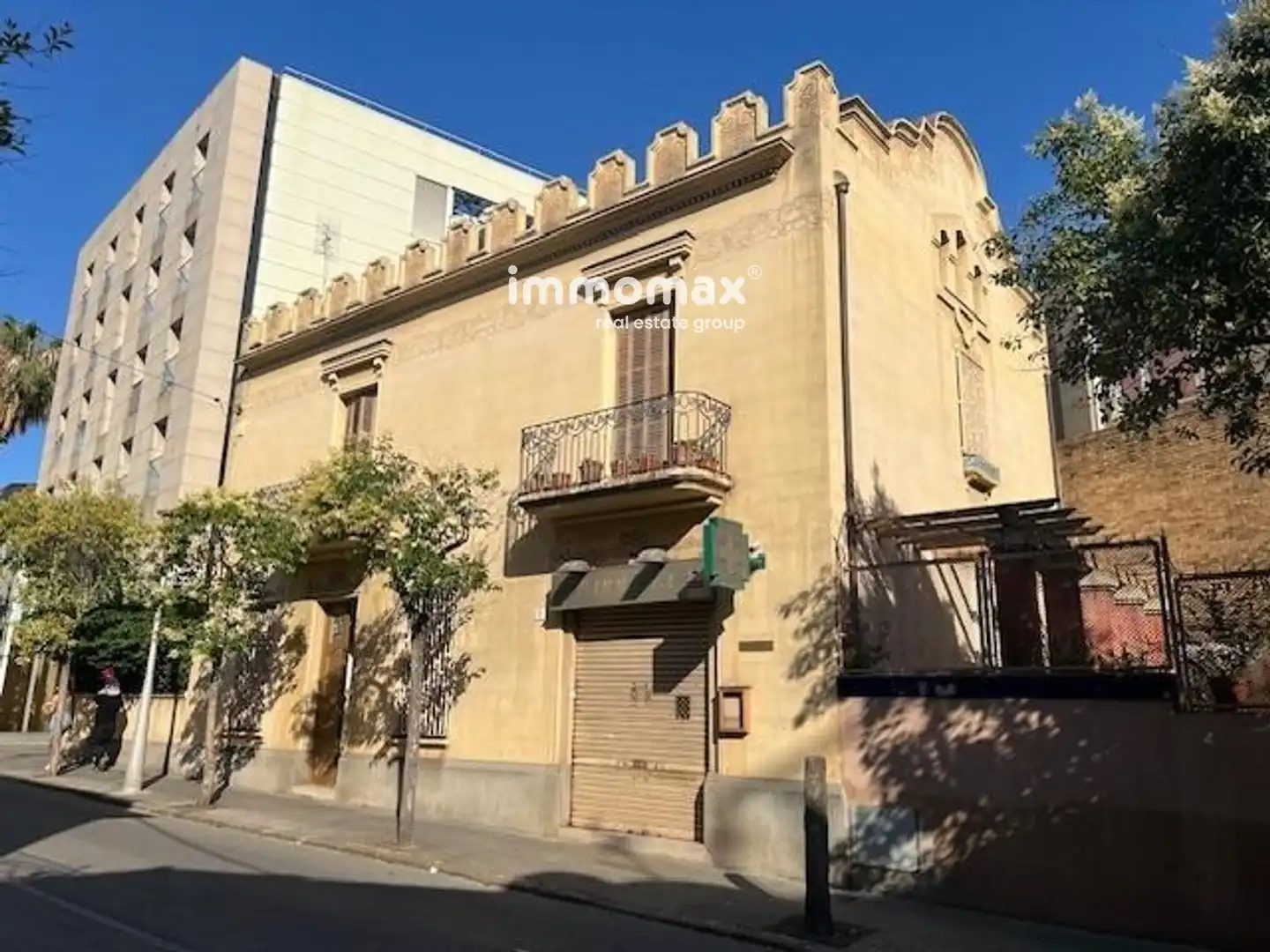 Exterior view of Houses for sale in Sant Feliu de Llobregat  with Air Conditioner, Terrace and Storage room