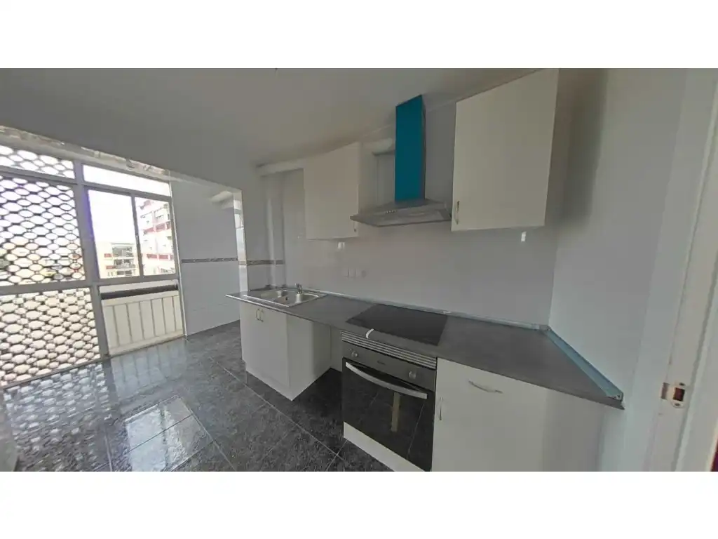 Flat for sale in Calle Acces Icomar, imagen 6