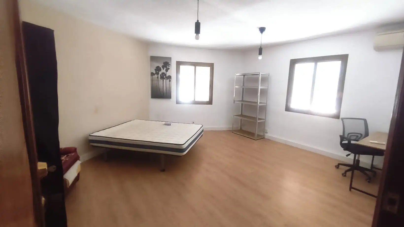 Habitación de Piso de alquiler en Toledo con Aire acondicionado, Calefacción y Amueblado