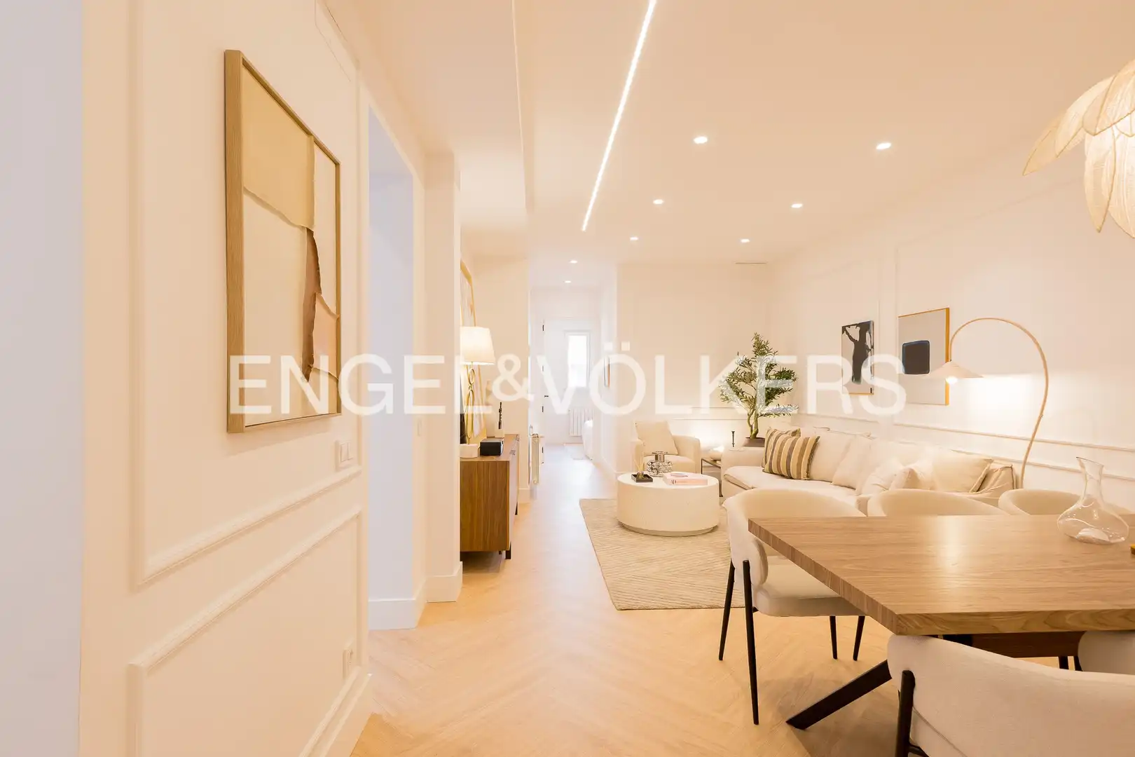 Wohnzimmer von Wohnung zum Verkauf in Madrid mit Klimaanlage, Heizung und Parkett