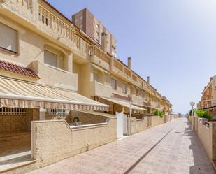 Vista exterior de Dúplex en venda en La Manga del Mar Menor amb Terrassa i Balcó