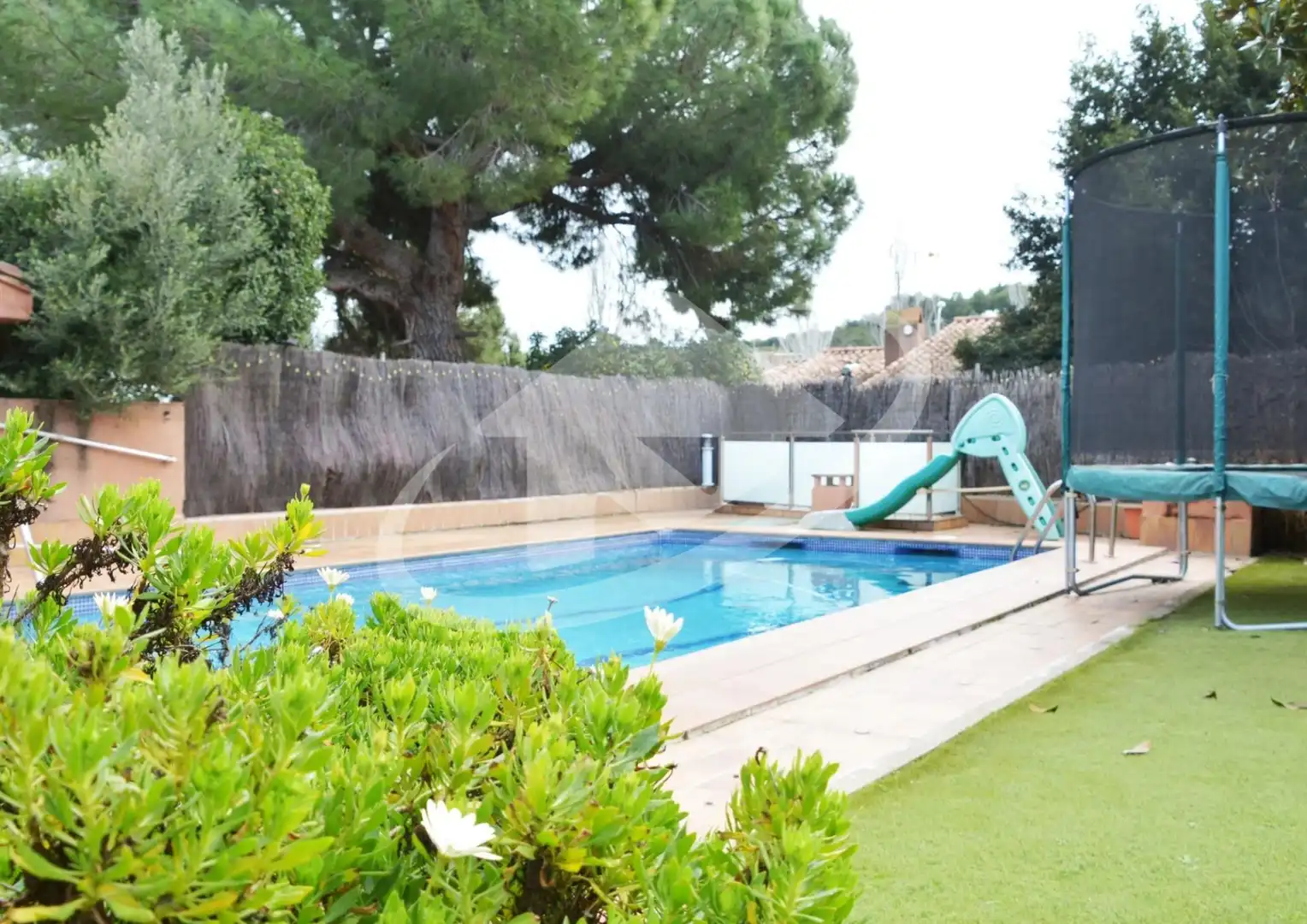 Piscina de Casa o chalet en venta en Sant Quirze del Vallès con Aire acondicionado, Calefacción y Jardín privado