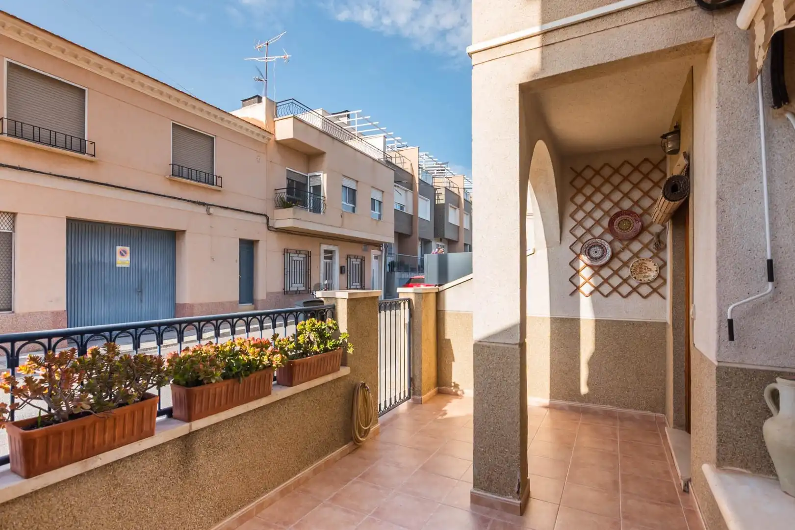 Außenansicht von Einfamilien-Reihenhaus zum Verkauf in Murcia mit Klimaanlage