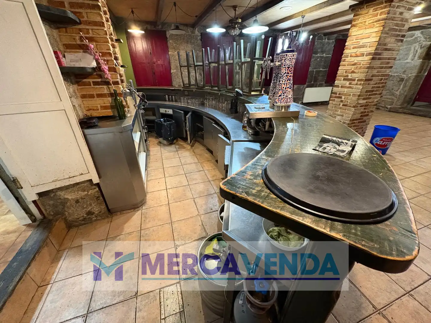 Cocina de Local de alquiler en Covelo con Terraza y Amueblado