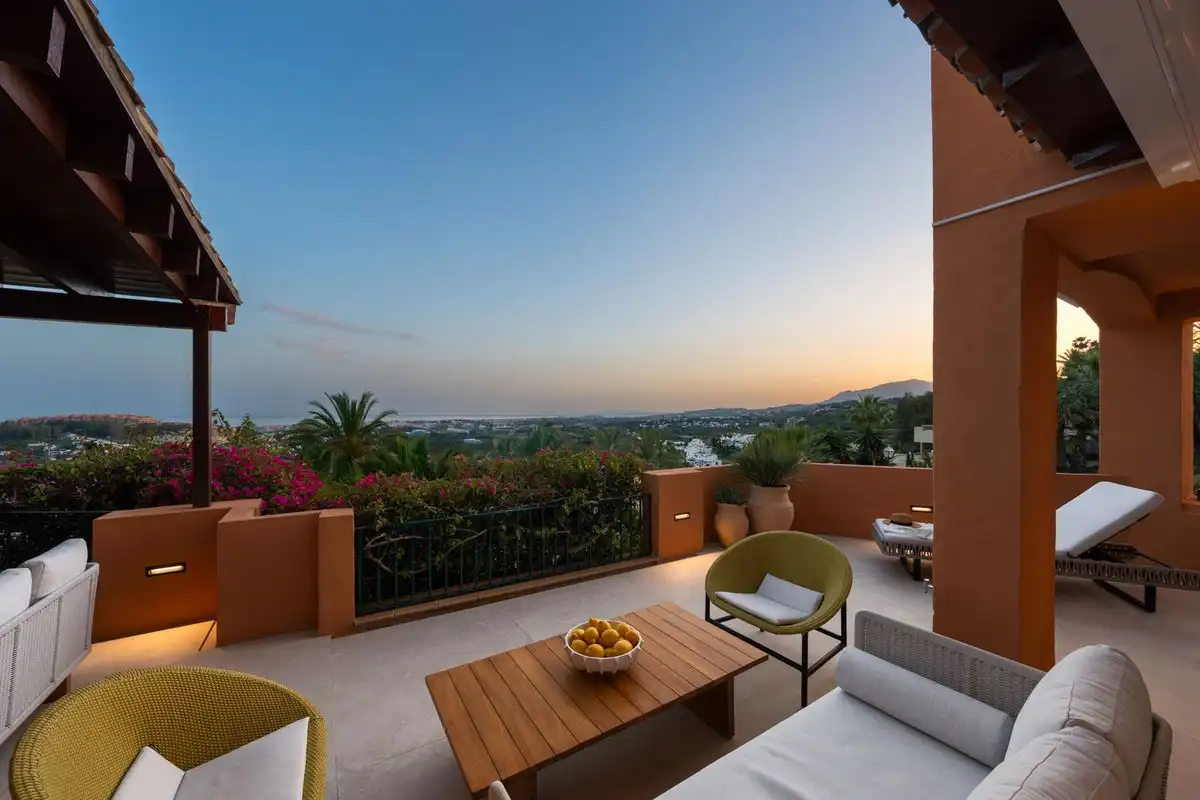 Habitatge amb piscina en venda a Nueva Andalucía