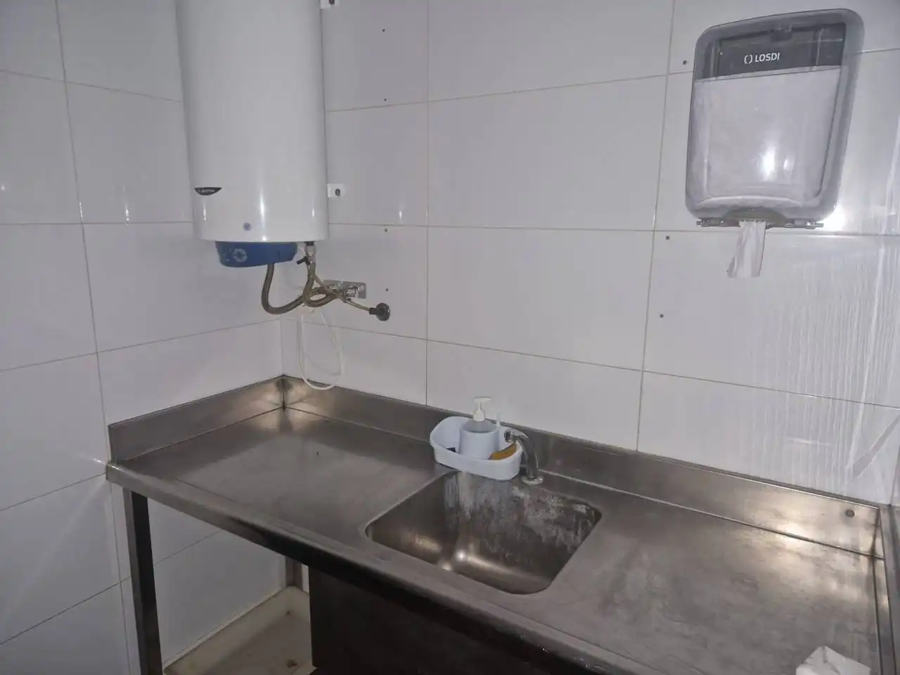 Cocina de Edificio en venta en Terrassa