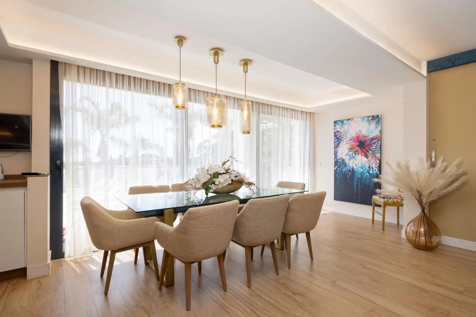 Comedor de Casa o chalet en venta en Marbella con Aire acondicionado, Calefacción y Jardín privado