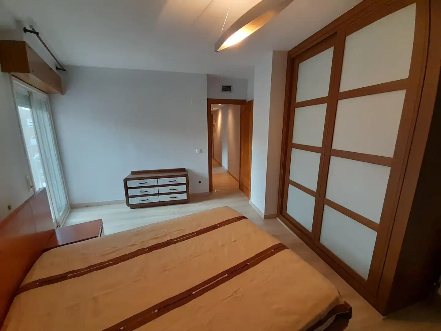 Flat for rent in Madrid  with Air Conditioner, Heating and Storage room