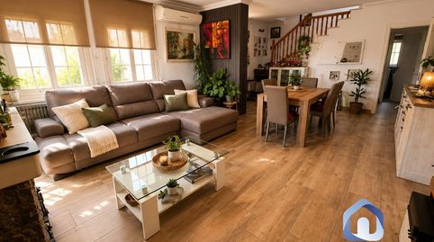 Foto 4 de Casa o chalet en venta en Sant Fost de Campsentelles, Barcelona