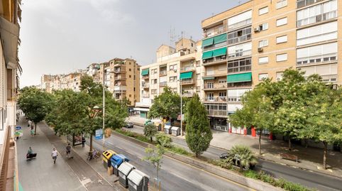 Foto 2 de Piso en venta en Calle Infanta Beatriz, Camino de Ronda, Granada Capital