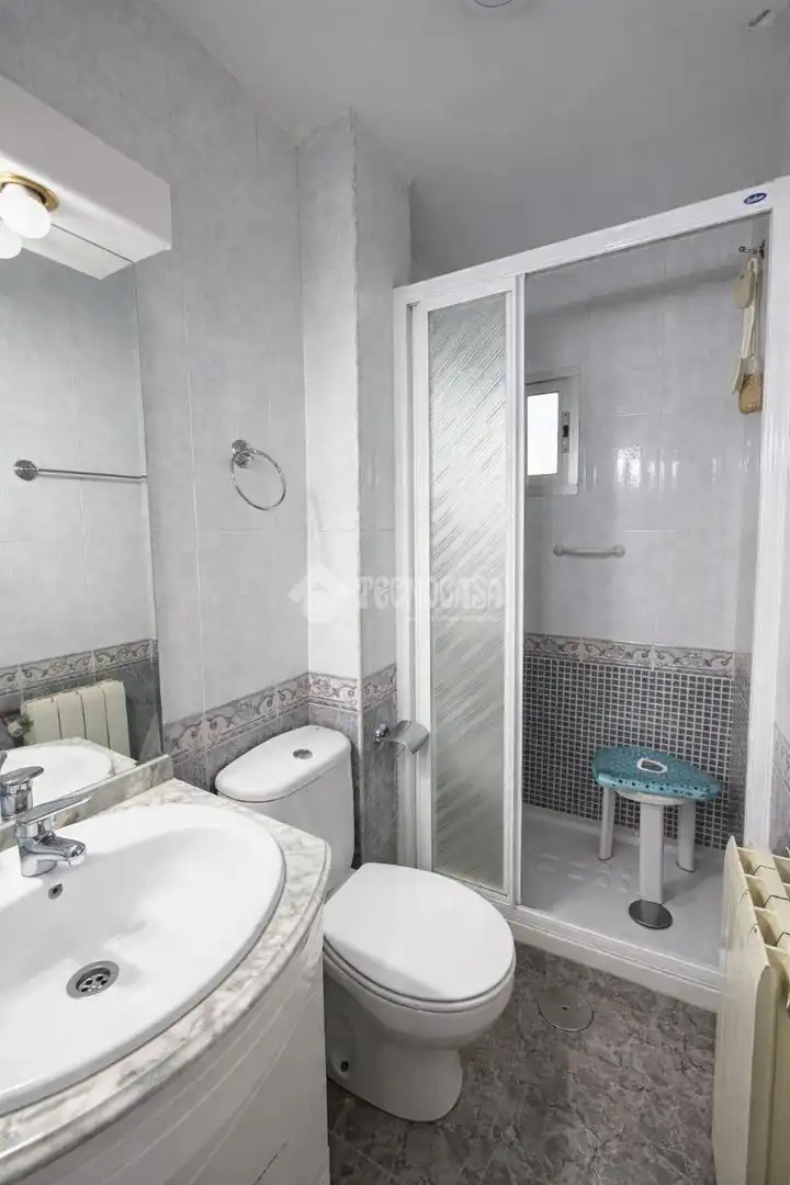 Baño de Piso en venta en Madrid con Calefacción
