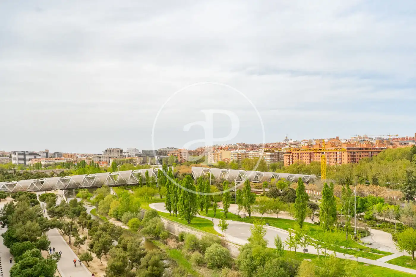 Vista exterior de Ático en venta en Madrid con Calefacción y Terraza