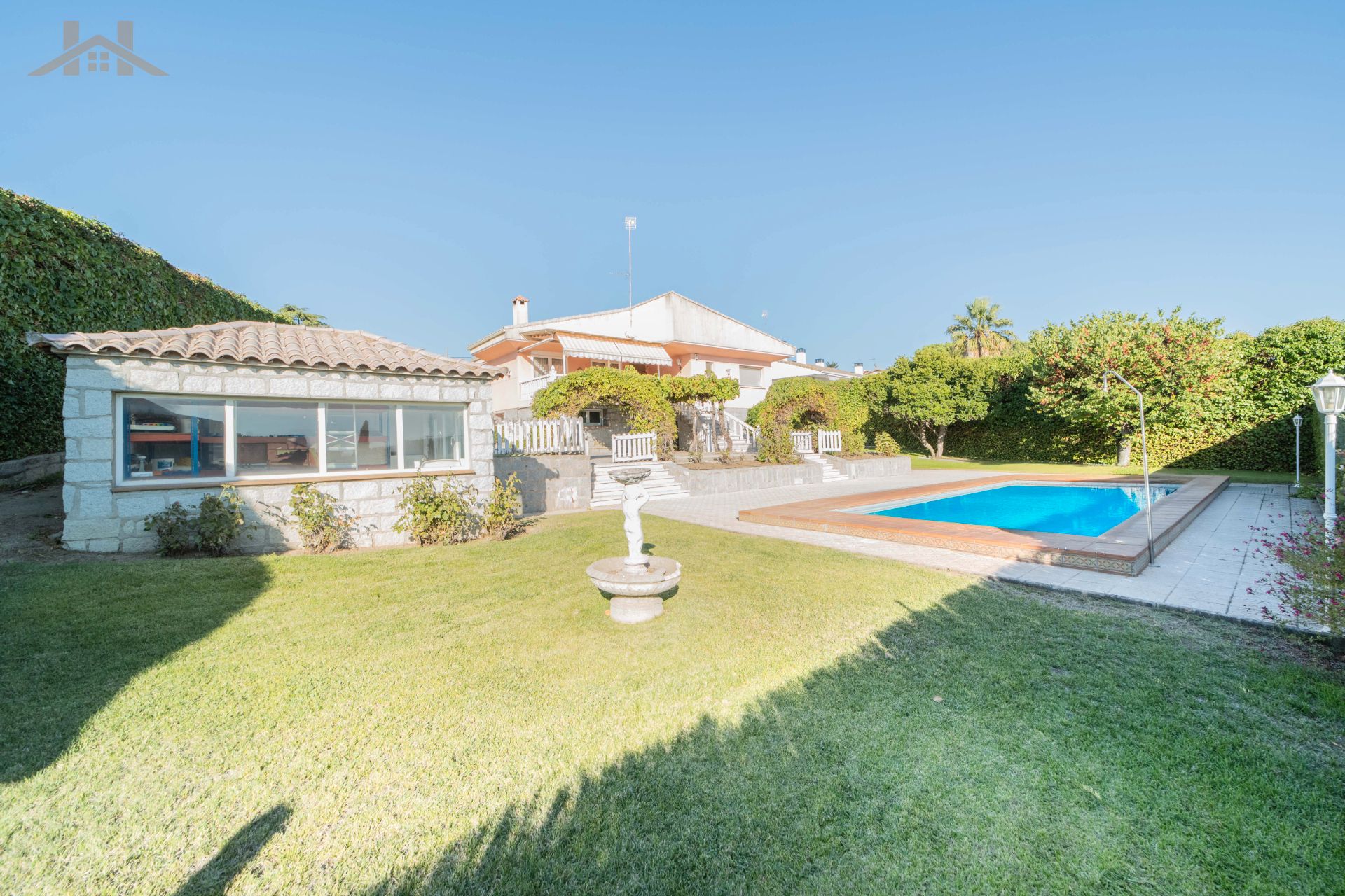 Garden of House or chalet for sale in Villaviciosa de Odón  with Air Conditioner, Private garden and Terrace