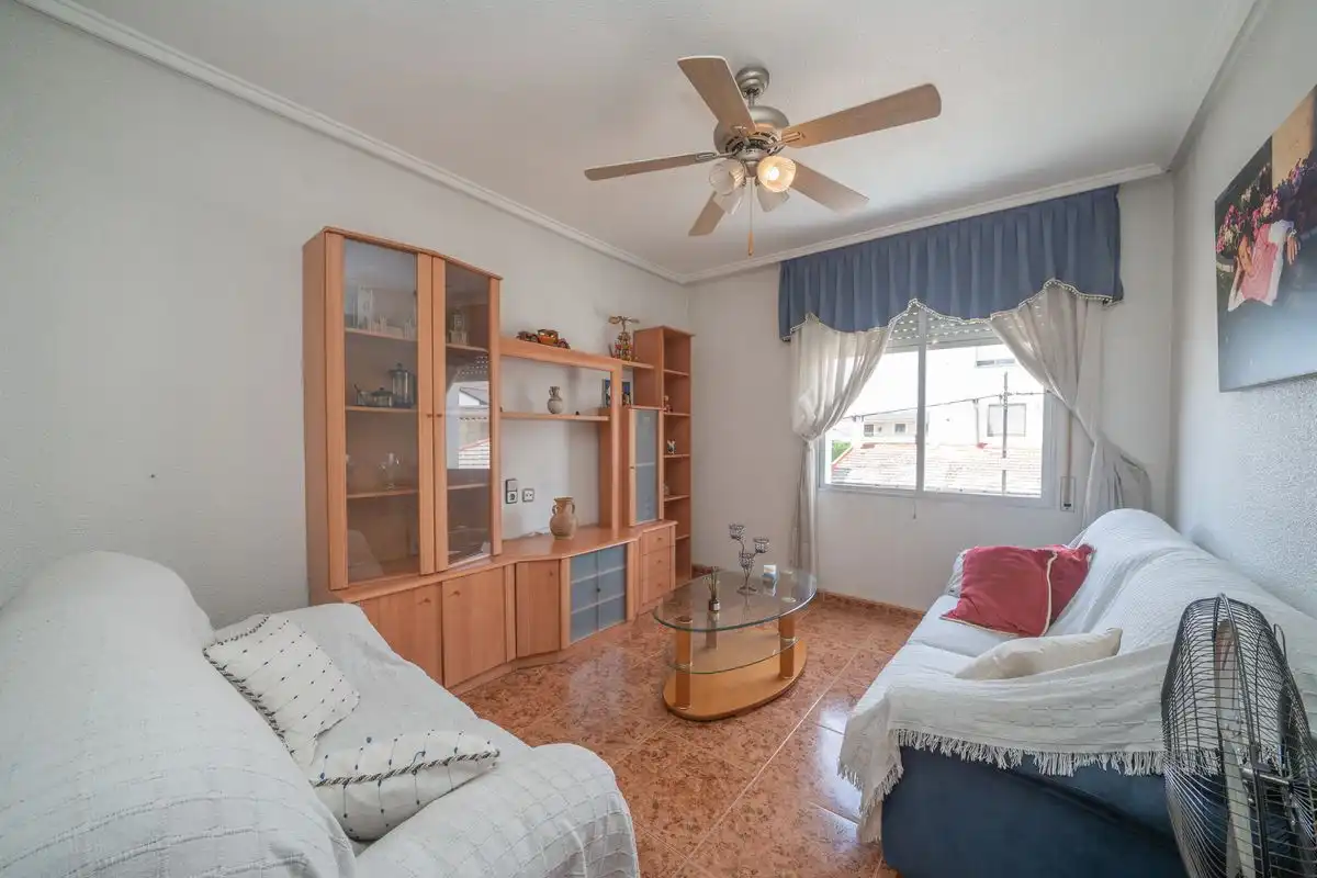 Sala d'estar de Edifici en venda en Orihuela