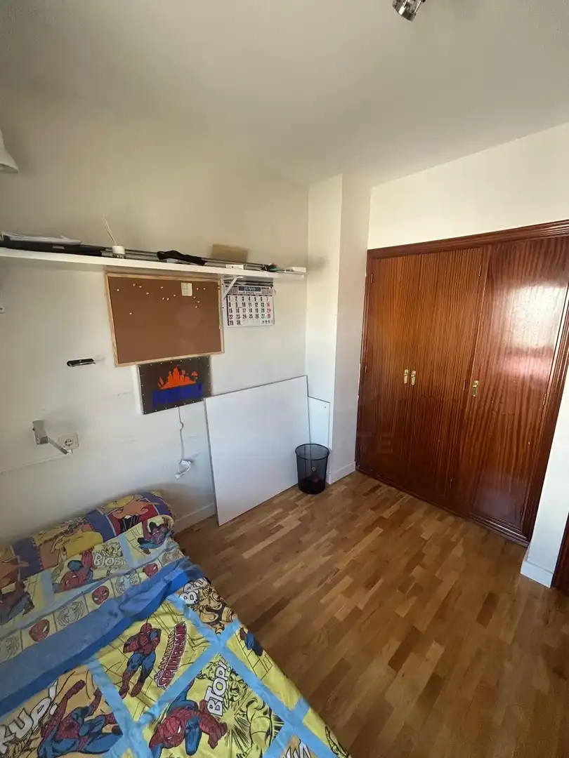 Casa adosada en venda en San Andrés del Rabanedo amb Calefacció i Terrassa