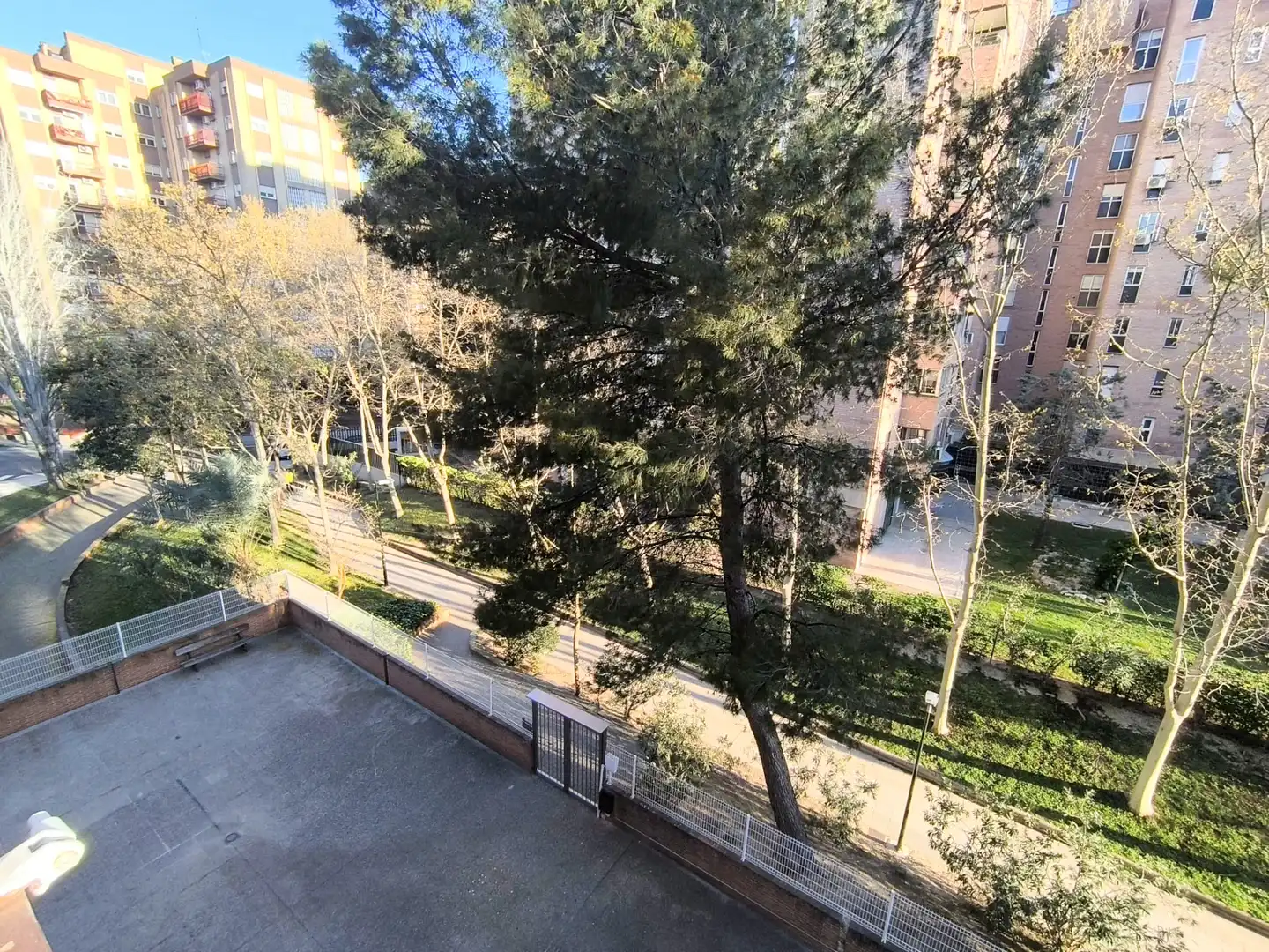 Exterior view of Flat for sale in Zaragoza  with Air Conditioner, Heating and Terrace