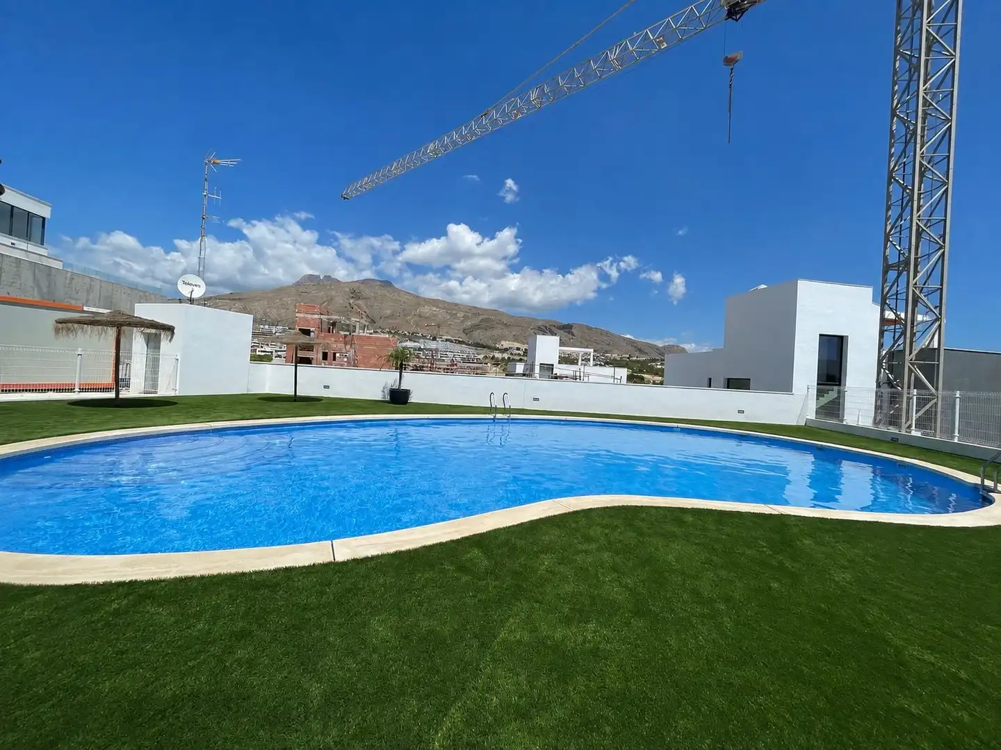 Chalet con piscina en alquiler en Balcón de Finestrat - Terra Marina, imagen 28